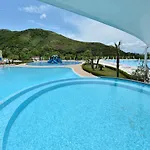 Luani-a & Wellness Center Resort *