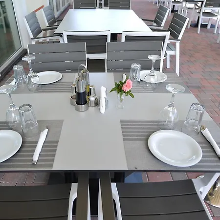 Luani-a & Wellness Center 4* Bahçallëk