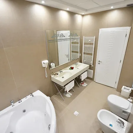 Luani-a & Wellness Center 4*
