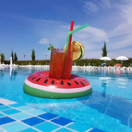 Luani-a & Wellness Center Üdülőközpont *