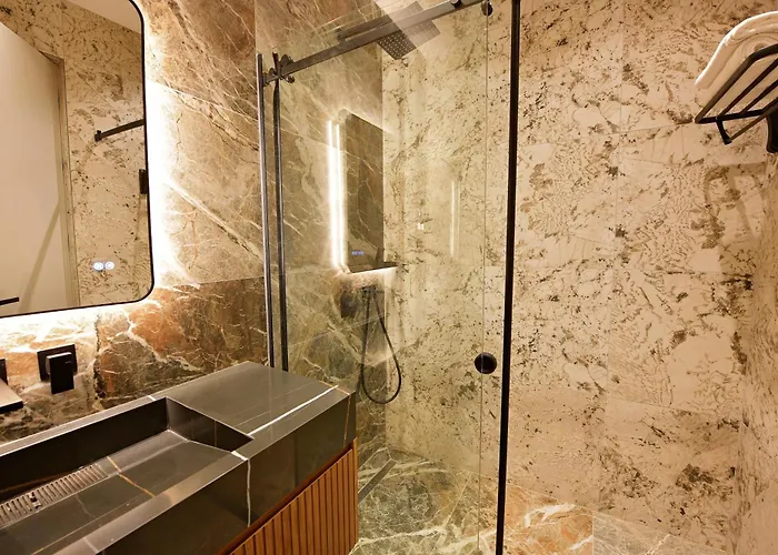 Luani-a & Wellness Center Bahcallek