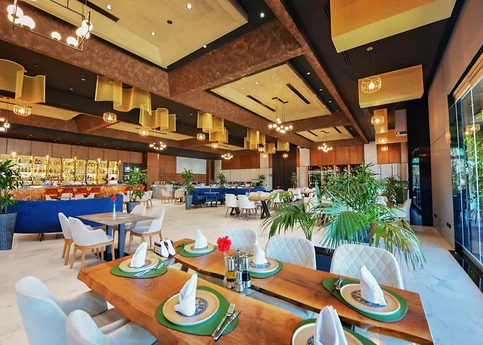 Luani-a & Wellness Center 리조트 *