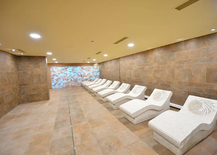 Luani-a & Wellness Center